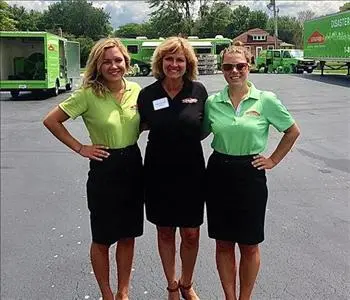 Amanda, Patricia, Stephanie, Anthony, and Frank Zubricki