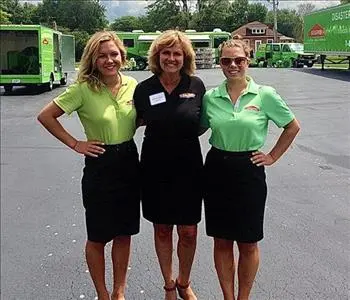 Amanda, Patricia, Stephanie, Anthony, and Frank Zubricki