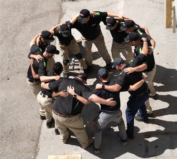 PHOTO - Employee Huddle.jpg