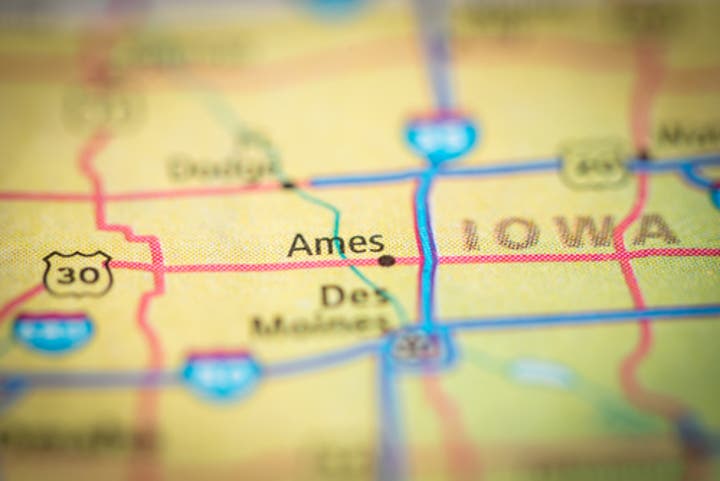 Ames, IA residents and business owners can rest easy knowing SERVPRO® is available 24/7 to provide emergency water damage restoration, fire cleanup, mold remediation, storm restoration, and reconstruction. Is a water damage restoration company near me?